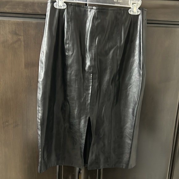 Do+Be black pencil leather like midi skirt - Picture 2 of 9